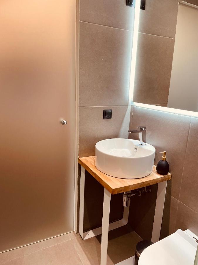 Rainbow Suites 塞萨洛尼基 外观 照片