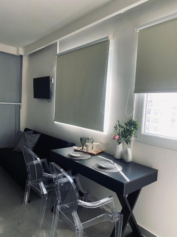 Rainbow Suites 塞萨洛尼基 外观 照片